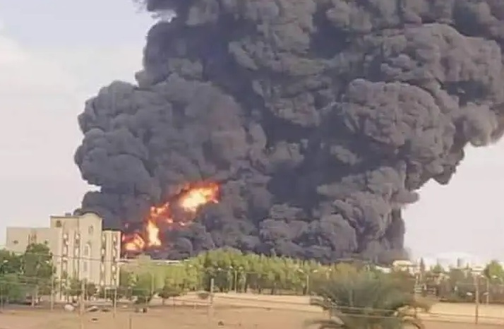 طيران الجيش السوداني يقصف مصفاة النفط الأكبر في البلاد