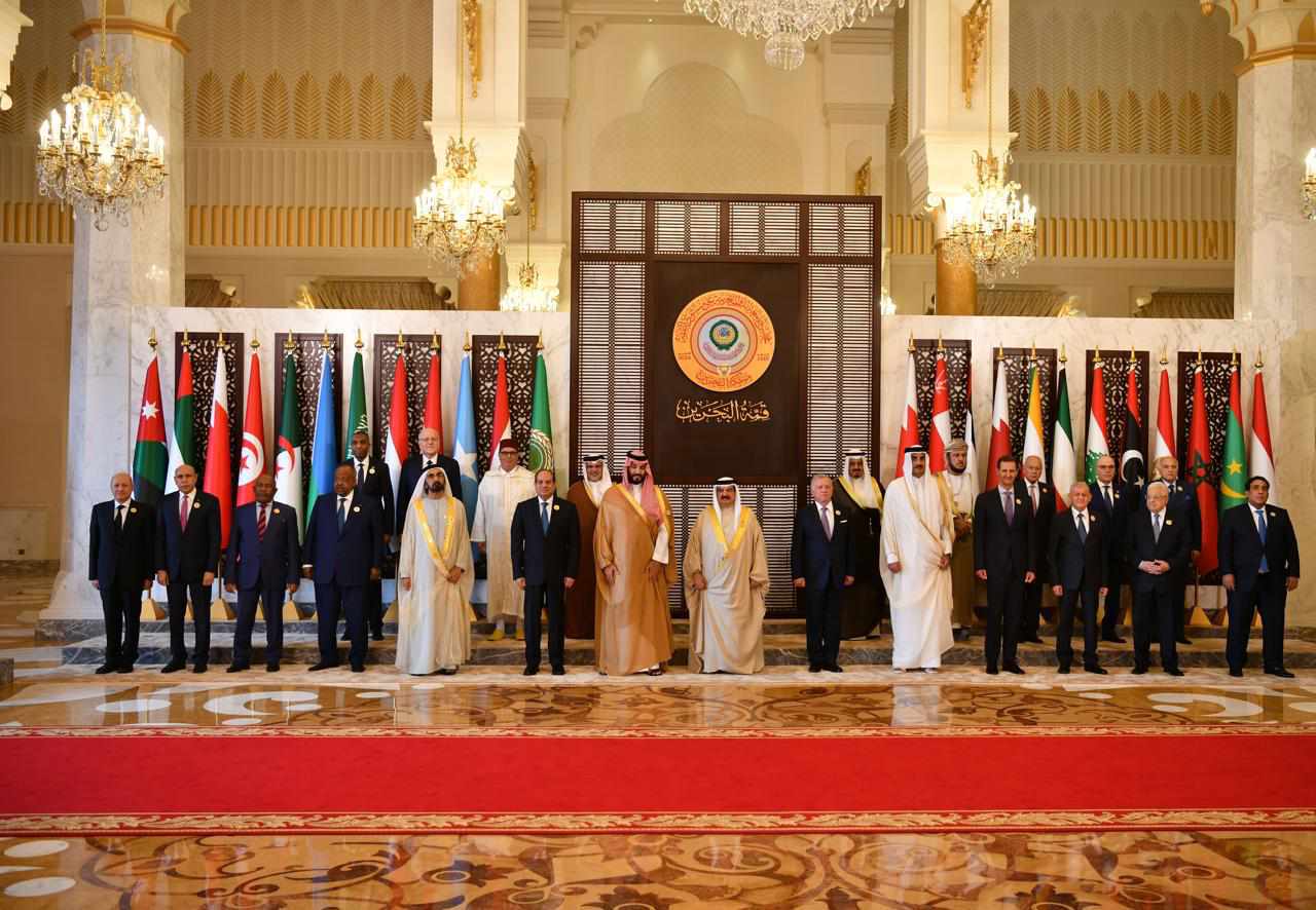 القمة العربية 33.. تضامن عربي مع السودان ودعوات لإنهاء الحرب